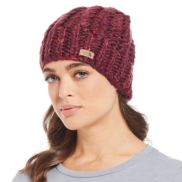 The North Face Accessories - NWT The North Face Chunky Hand Knit Beanie